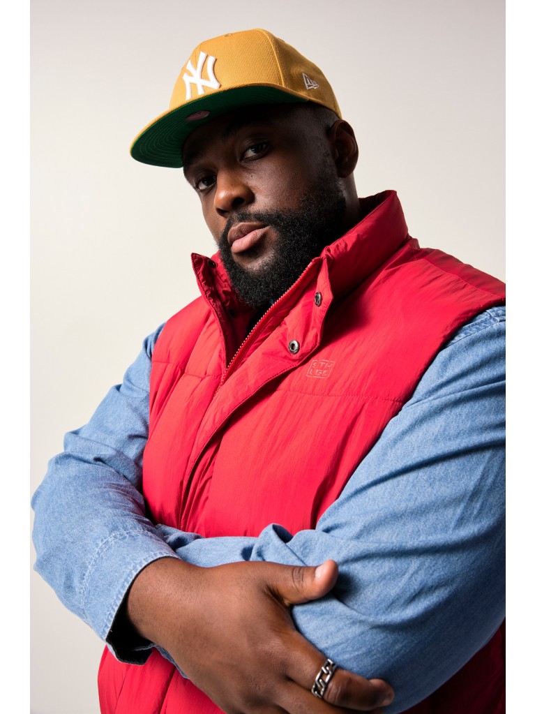 Γιλέκο με τύπωμα στο στήθος και τσέπες, STHUGE