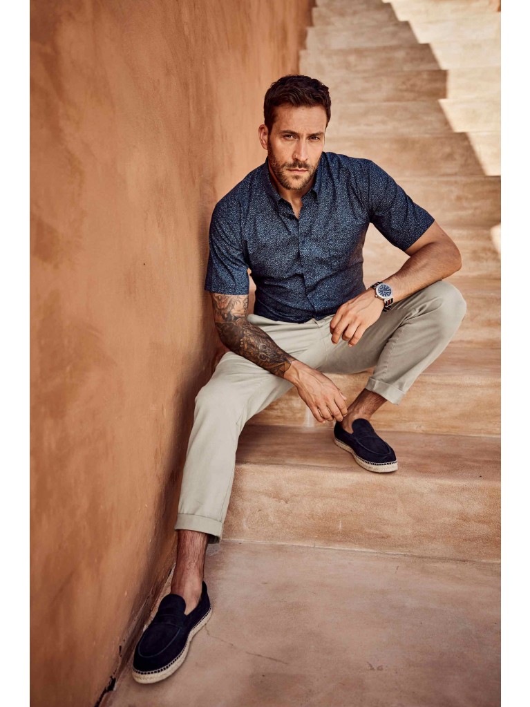 Πουκάμισο modern fit με πολύχρωμο πουά μοτίβο, JP1880